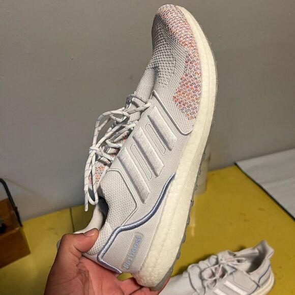 Adidas Ultra Boost 1.0 Cloud White / Blue Dawn S23 / Beam Pink F22 Size 14 main image 7